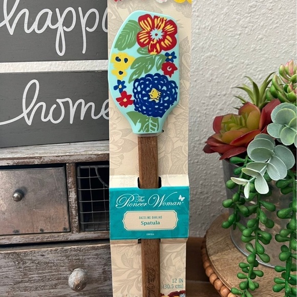 New Pioneer Woman Dazzling Dahlia Silicone Spatula - Picture 2 of 2